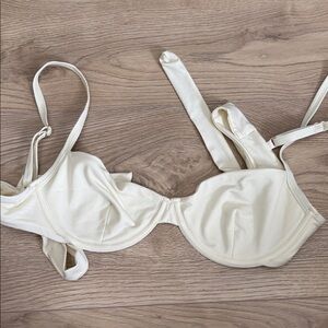 Monday Swimwear Bikini Too